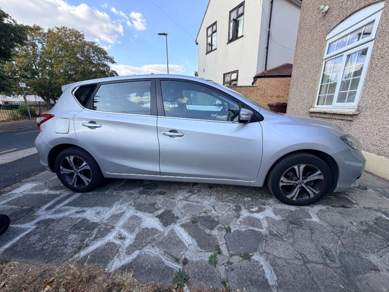 Nissan, PULSAR, Hatchback, 2015, Manual, 1197 (cc), 5 doors