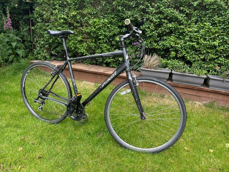 Specialized Sirrus Hybrid Bike - Large Frame