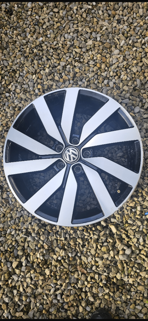 18” genuine VW Marseille alloys