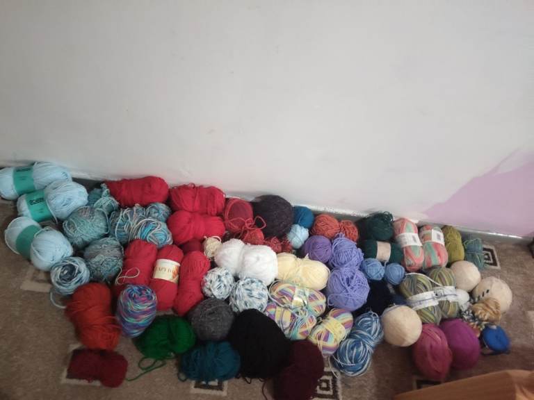 Large Bundle of Mixed Knitting Yarn/Wool – Various Colours
