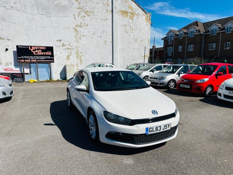 2014 Volkswagen Scirocco 2.0 TDi BlueMotion Tech 3dr [Nav] COUPE Diesel Manual