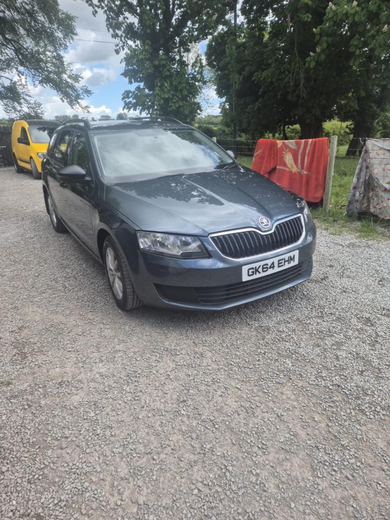 Skoda, OCTAVIA, Estate, 2014, Manual, 1598 (cc), 5 doors
