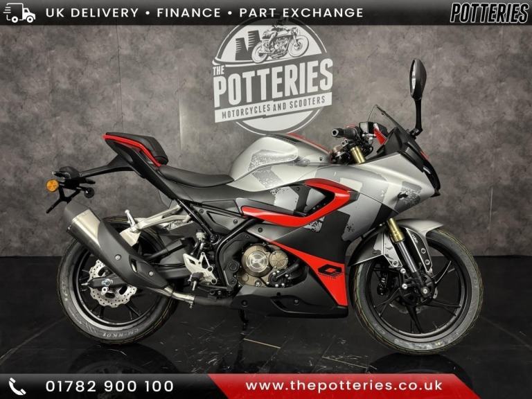 QJ Motor SRK 125 R 2025 *learner legal 125*