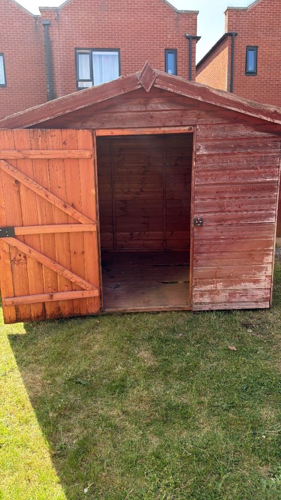 Big Brown shed- free
