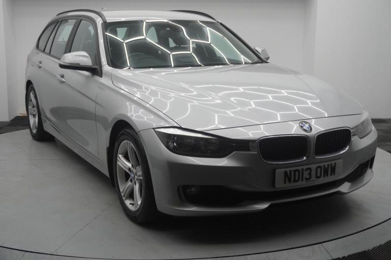 BMW 3 SERIES 2.0 320d SE Touring Euro 5 (s/s) 5dr 2012