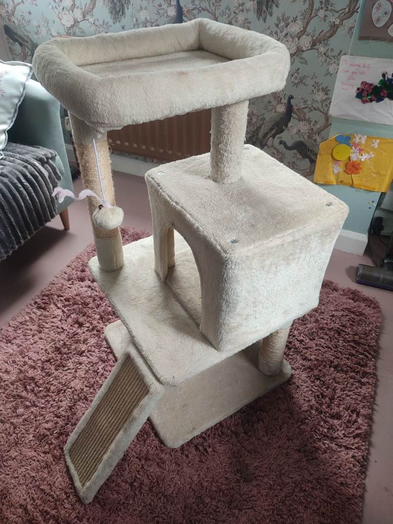 Cat Bed scratch pole 