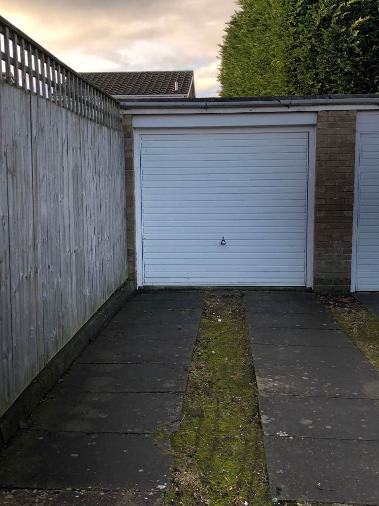 Garage to Rent