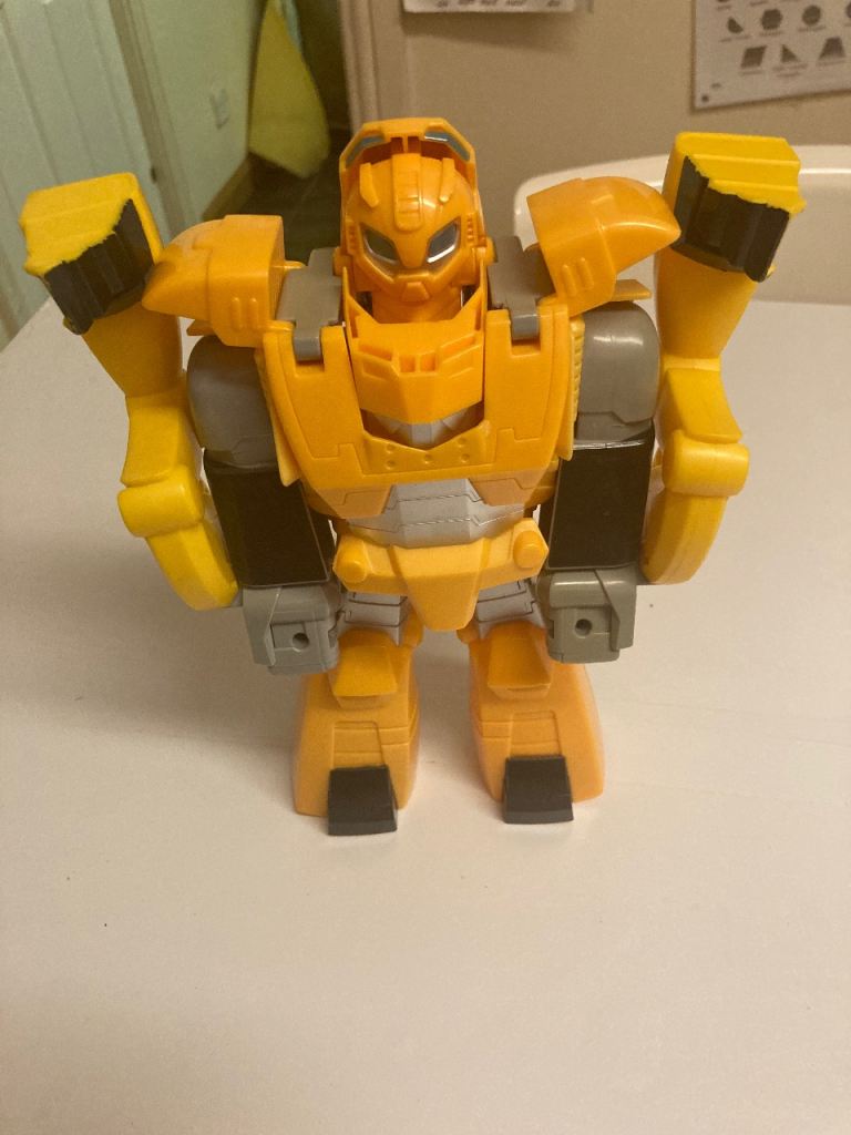 Yellow transformer dragon robot 