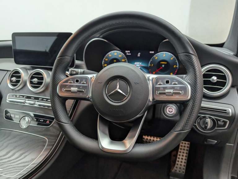 2019 Mercedes-Benz C Class 2.0 C300d AMG Line (Premium) Coupe 2dr Diesel G-Tronic+ Euro 6 (s/s) (...
