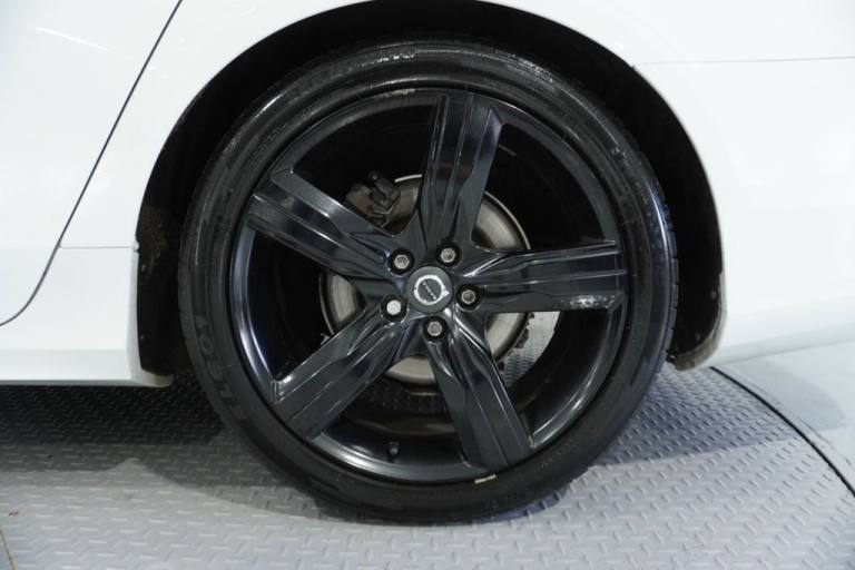 2020 Volvo V90 2.0 D4 R DESIGN Plus 5dr Geartronic ESTATE DIESEL Automatic