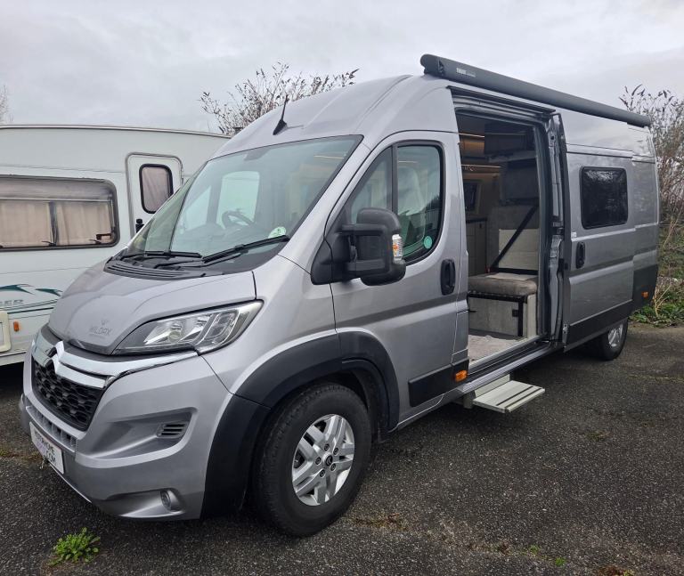 2022 WILDAX CONSTELLATION 3 XL 2-BERTH - 3-BELT - 1 OWNER - FSH