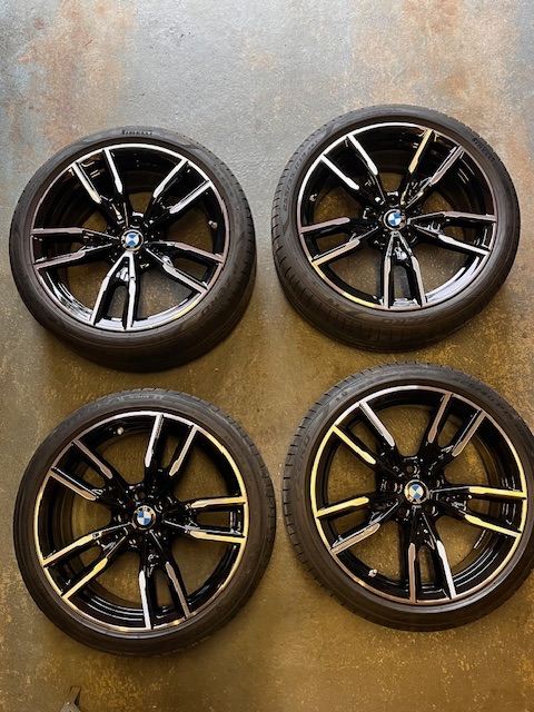 BMW Genuine 19" x 8"/ 8 1/2" Style 792M alloy wheels and tyres, G20/12/22