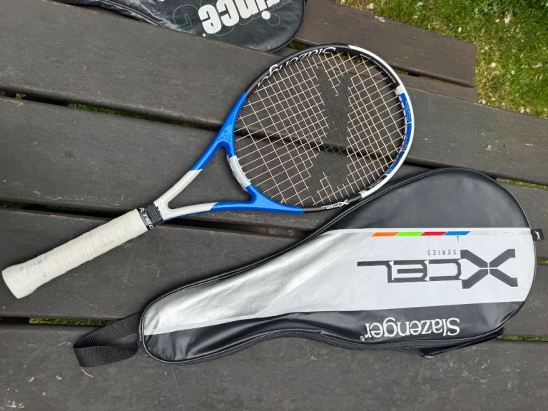 Slazenger Xcel Ultimate Blue/black Tennis Racket & Bag 4,1/4” 285g 