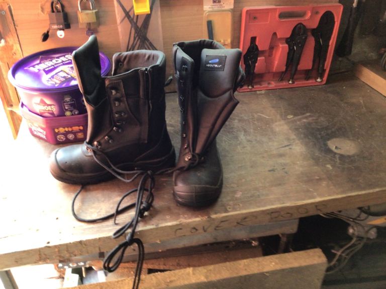 About blu laceup zip off safety boots