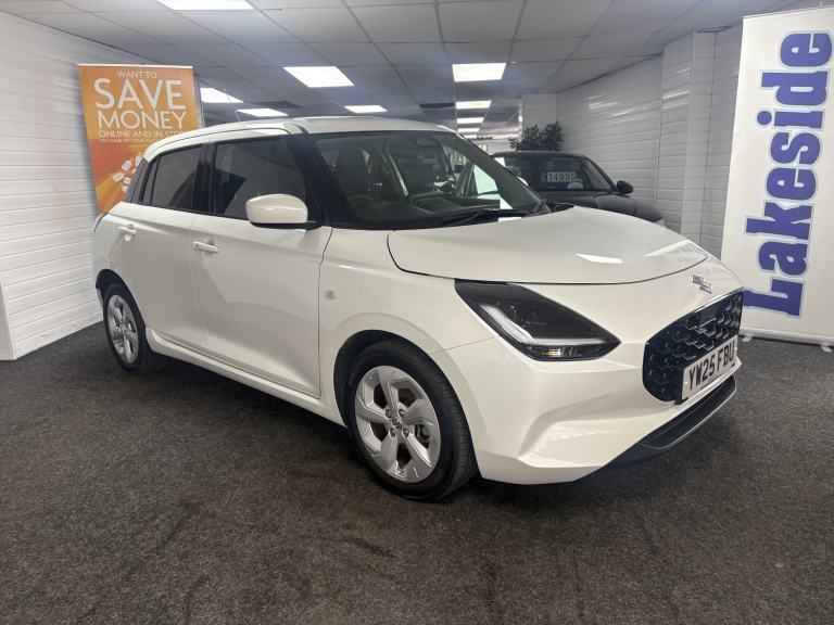 SUZUKI SWIFT 1.2 MHEV Motion 2025