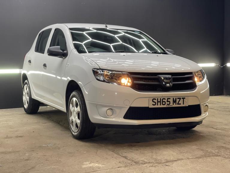 READY TO DRIVE AWAY | 2015 DACIA SANDERO 1.2 AMBIANCE 5 DOOR HATCHBACK