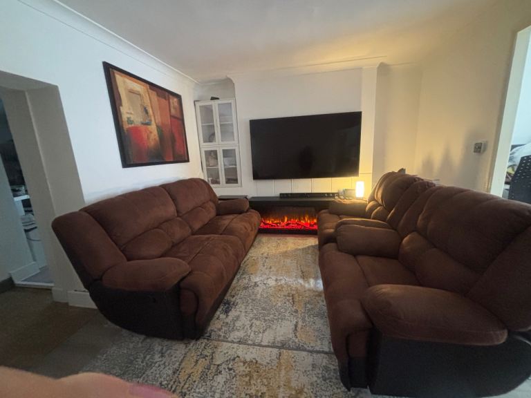 3-Piece Reclining Lounge Suite – Sofa + 2 Recliner Chairs