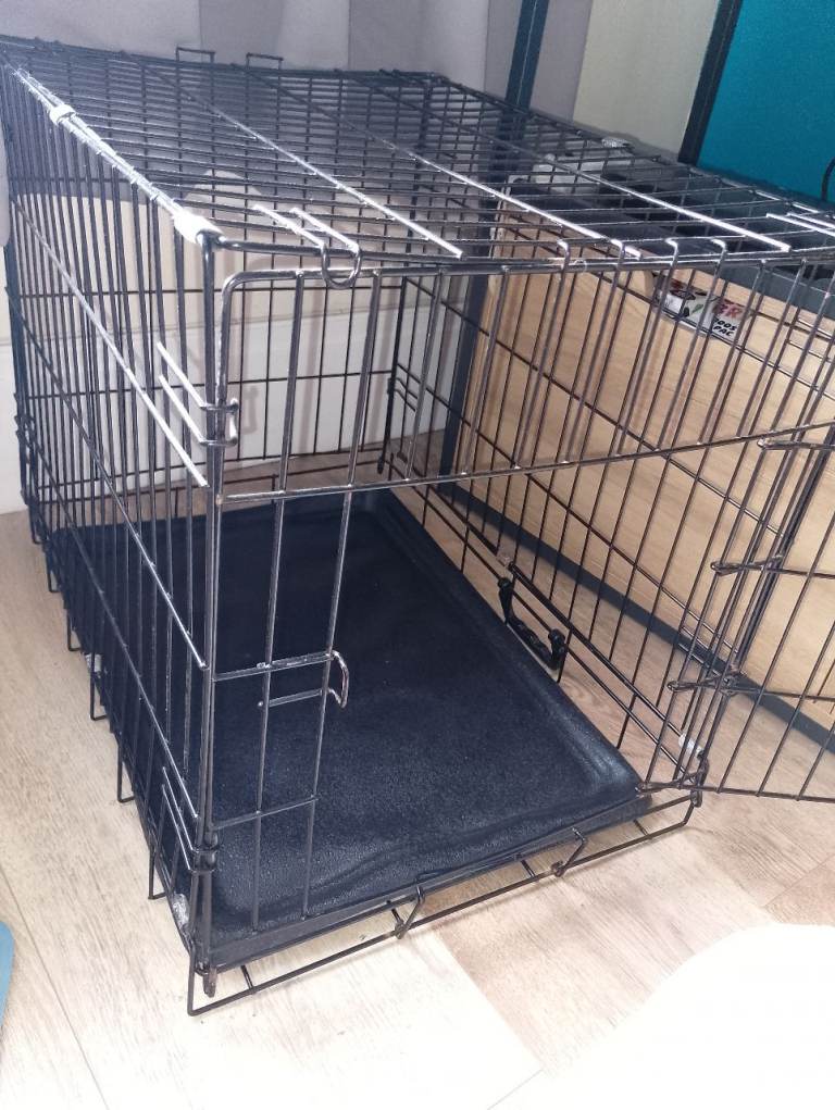 Dog crate 