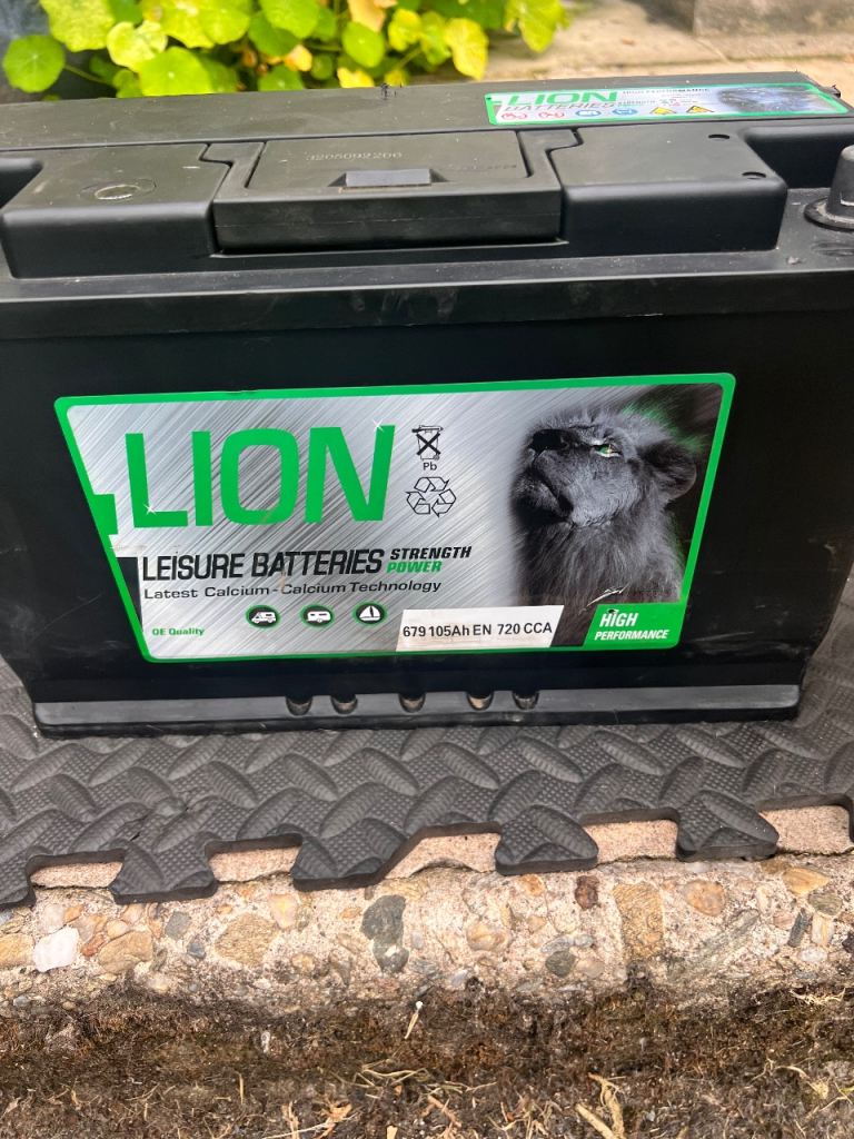 Heavy duty battery (reverse terminals) 