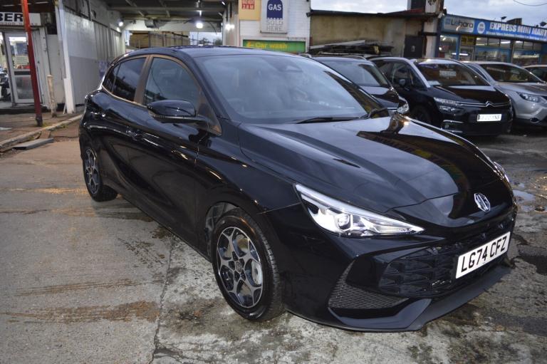 2024 MG MG3 1.5 Hybrid Trophy 5dr 2024 Auto ONE OWNER SAT NAV 360 PARKING CAMERA HATCHBACK Petrol...