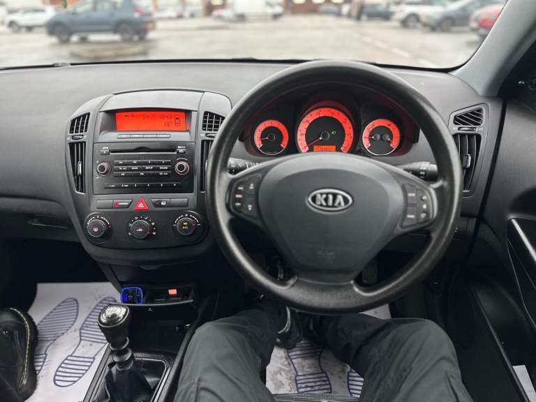 Kia, CEED, Hatchback, 2007, Manual, 1396 (cc), 5 doors