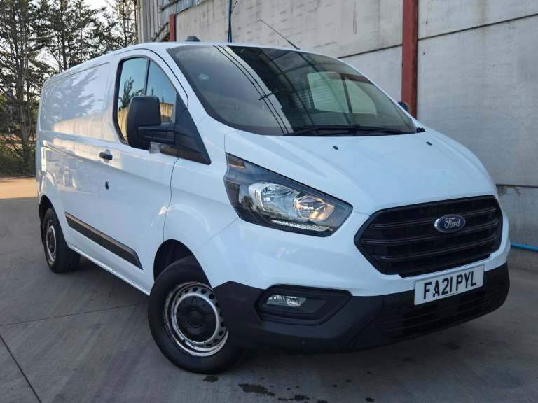 Ford Transit Custom 2.0 300 EcoBlue Leader L1 H1 Euro 6 (s/s) 5dr Diesel Manual