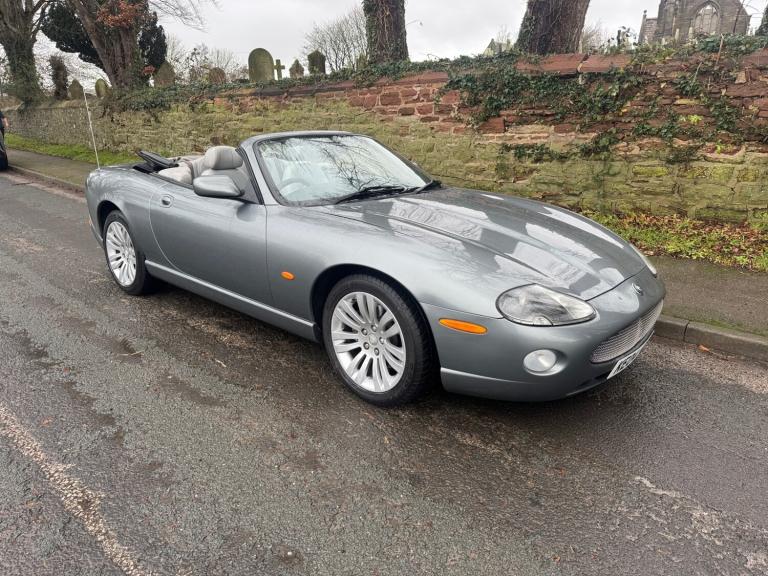 2004 Jaguar XK8 4.2 2dr Auto CONVERTIBLE Petrol Automatic