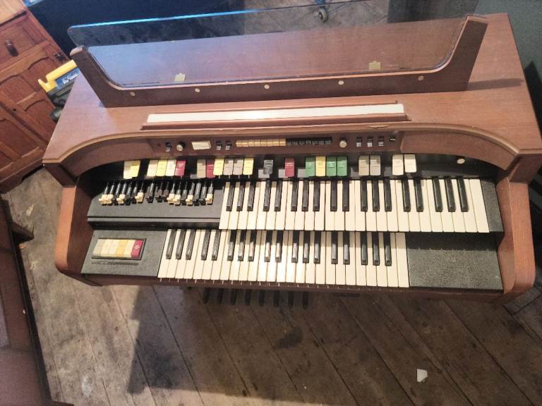 Hammond Organ Leslie t-524