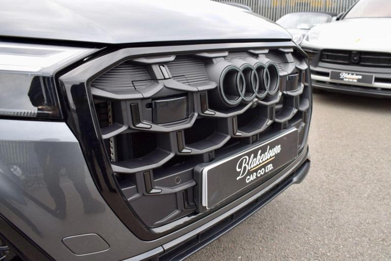 2025 Audi Q7 SQ7 TFSI Quattro Black Ed 5dr Tiptronic ESTATE PETROL Automatic