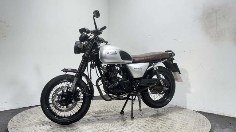 Bullit  Hunt 2016 18K CAFE RACER LEARNER LEGAL PROJECT BIKE 125CC