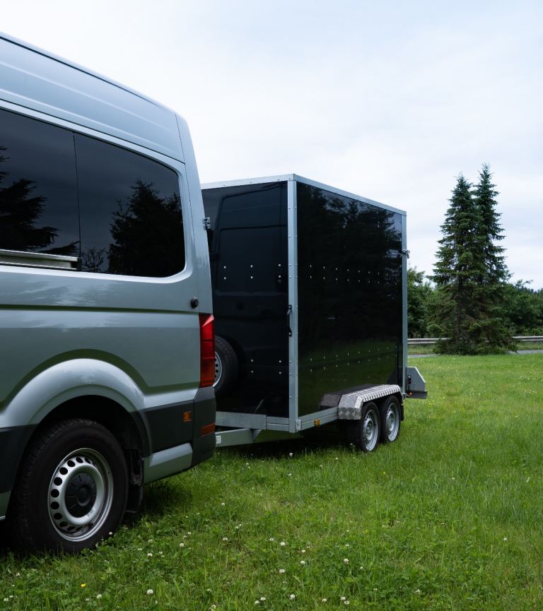 2025 Tickners twin-axle box trailer