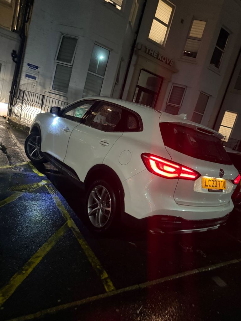 MG Motor UK, HS, Estate, 2023, Manual, 1490 (cc), 5 doors