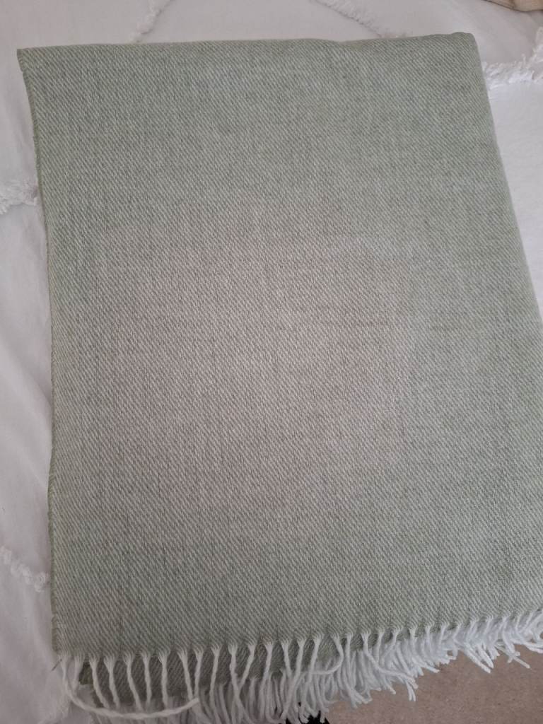 Green Throw 