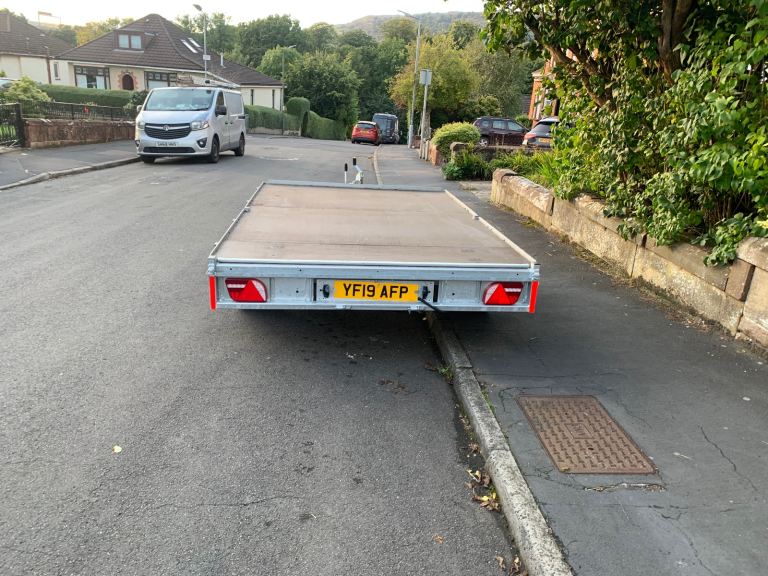 Flatbed trailer 