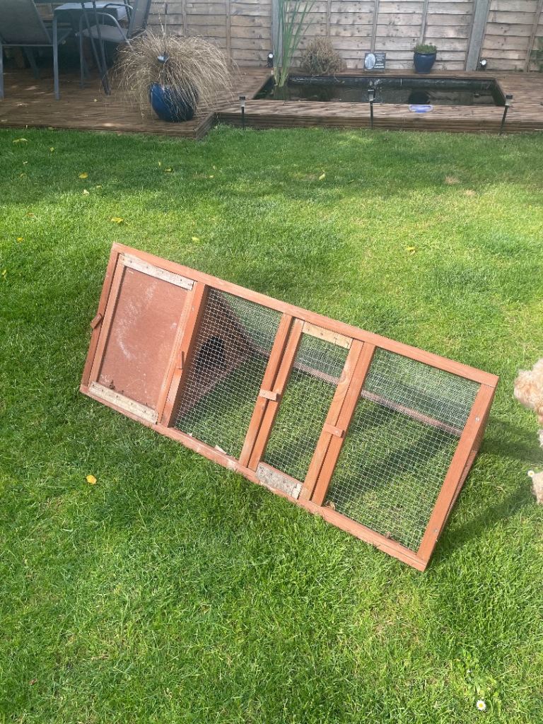 Pet run / garden hutch