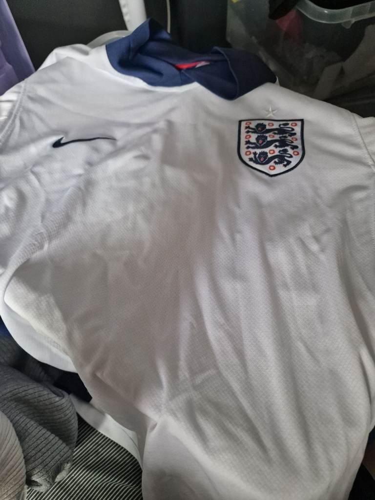 England Football Shirt Nike - White, Good Condition