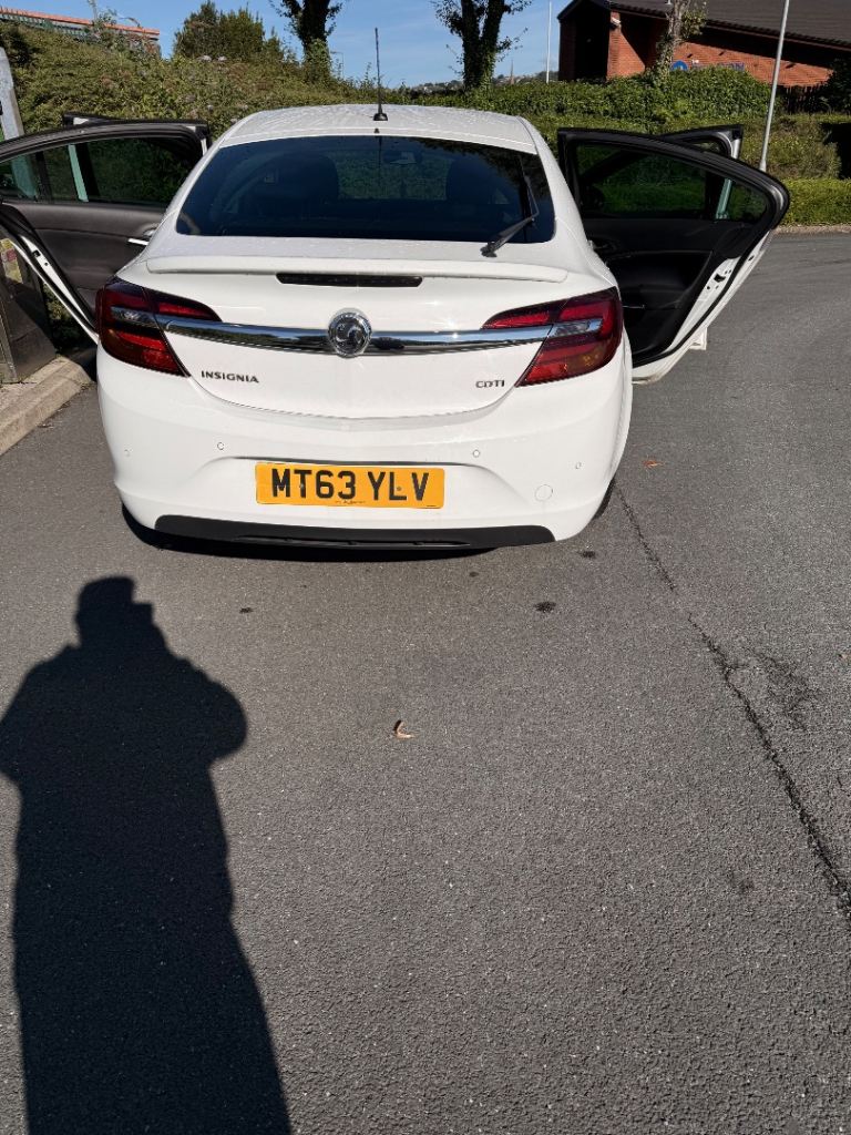 Vauxhall, INSIGNIA, Hatchback, 2014, Other, 1956 (cc), 5 doors
