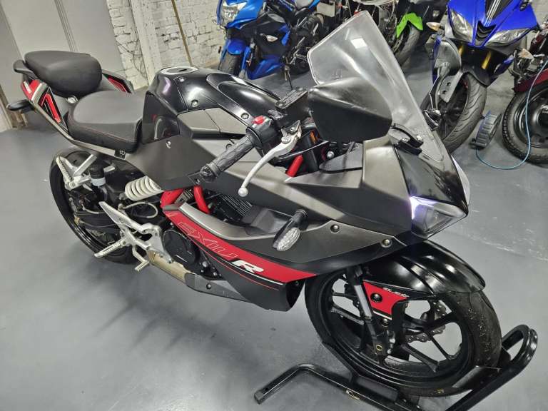 Hyosung GD 250R 2016 Low mileage