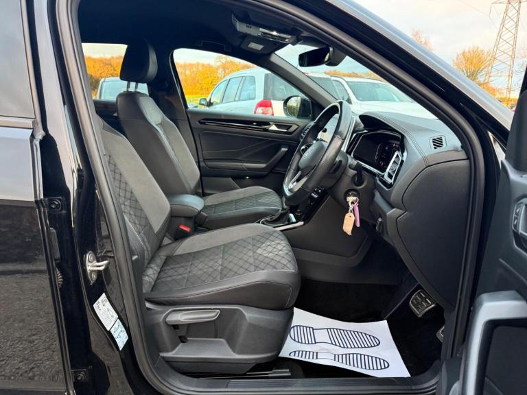 VOLKSWAGEN T-ROC 1.5 TSI R-Line DSG Euro 6 (s/s) 5dr 2022