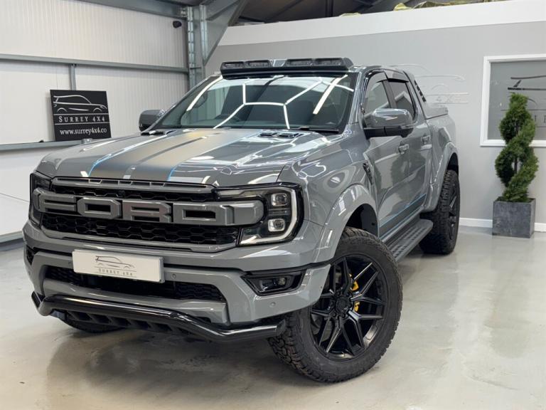 2025 Ford Ranger 3.0T V6 EcoBoost Raptor Pickup Double Cab 4dr Petrol Auto 4WD Euro 6 (s/s) Pick ...