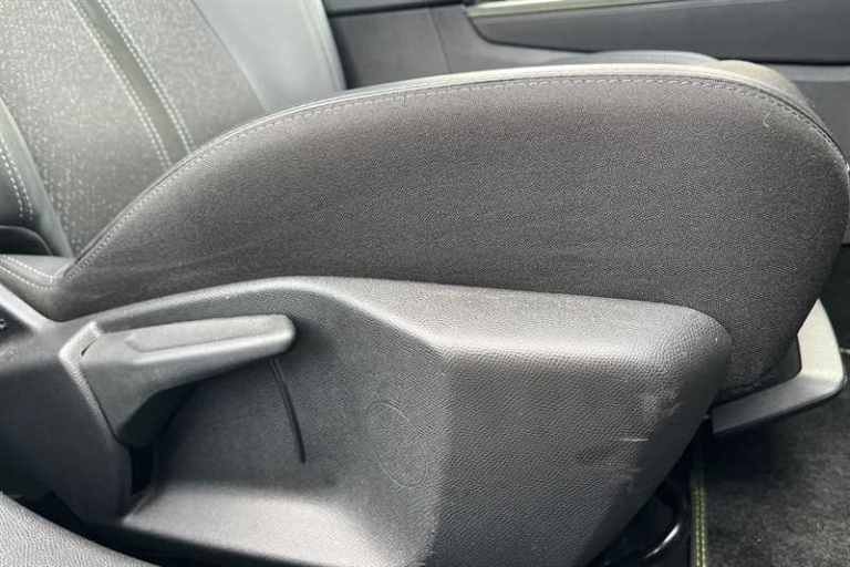 2024 Peugeot 308 1.5 BlueHDi GT 5dr EAT8 HATCHBACK DIESEL Automatic