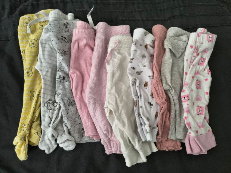 Baby girl clothes bundle 0-3 months (80 items)