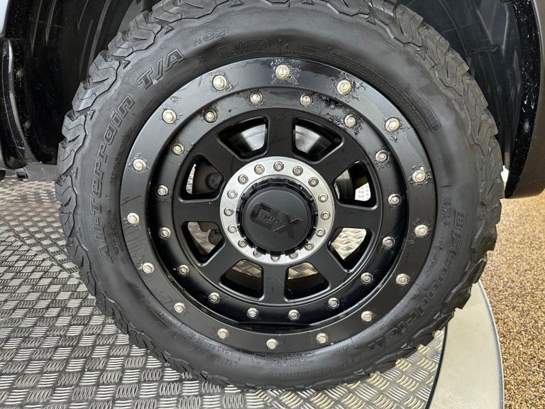 2019 Nissan Navara 2.3 dCi Tekna Auto 4WD Euro 6 4dr PICK UP Diesel Automatic