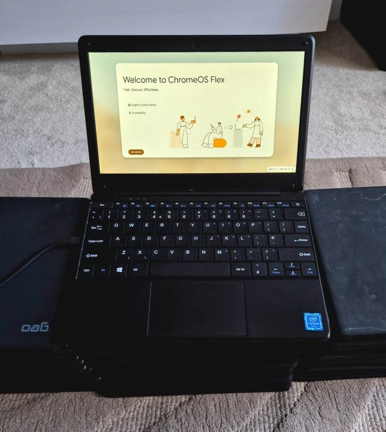 Joblot 40 x GeoBook 120 Laptop with ChromeOS Flex – Black, Good Condition
