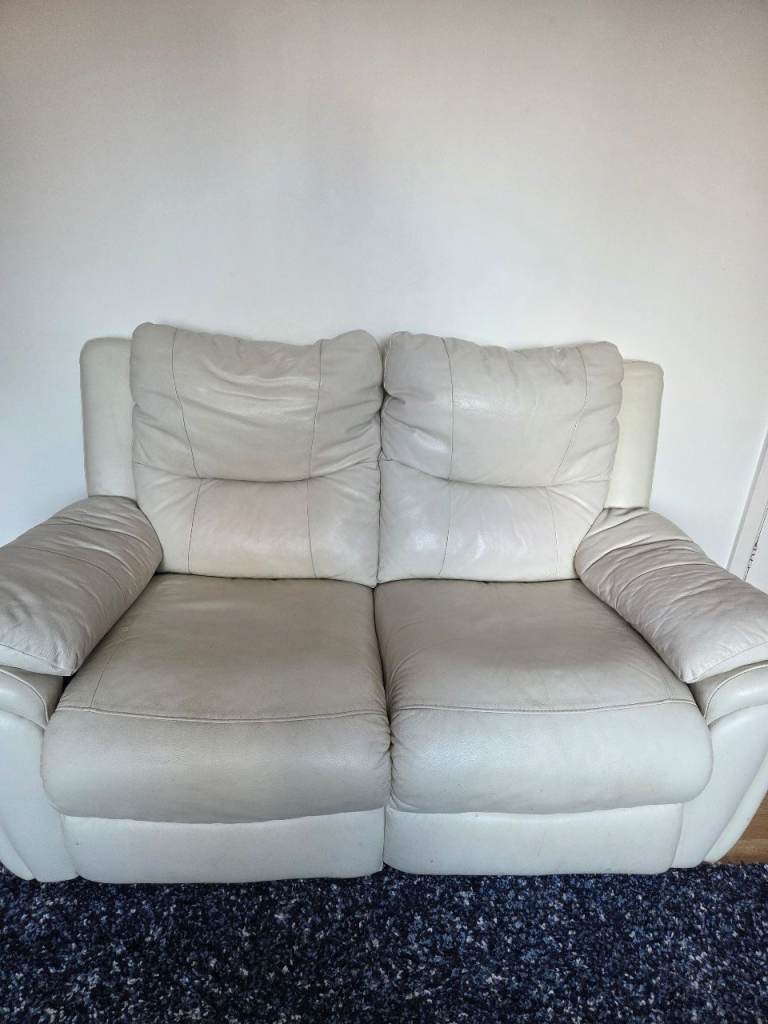 3 x 2 leather recliner sofa 