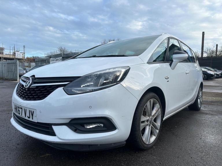VAUXHALL ZAFIRA TOURER 1.4i Turbo SRi Nav Auto Euro 6 5dr 2018