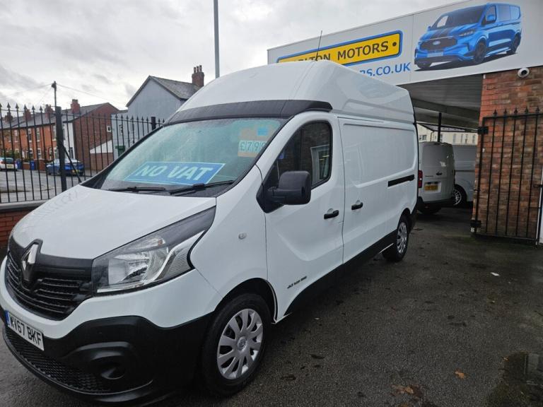 2017 Renault Trafic LH29 ENERGY dCi 125 High Roof Business Van PANEL VAN DIESEL Manual