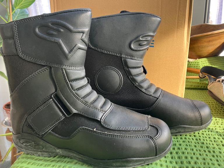 Alpinestars motorbike boots £50 ono