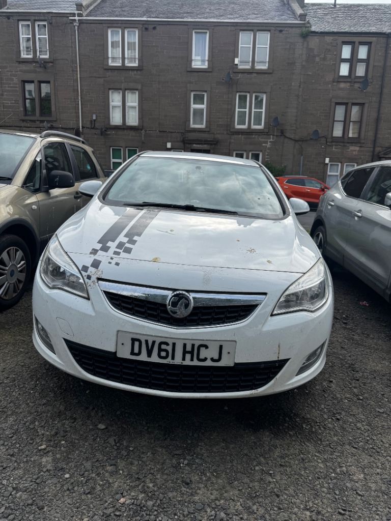 Vauxhall, ASTRA, Hatchback, 2011, Manual, 1398 (cc), 5 doors
