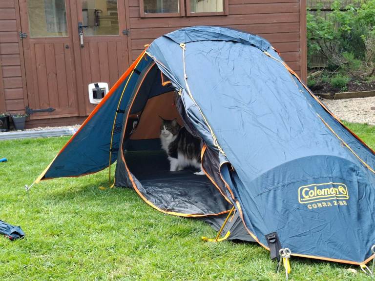 Light weight 1/2 man tent for sale